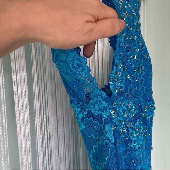 Marciano Beaded Lace Dress NWOT - Picture 11 of 17